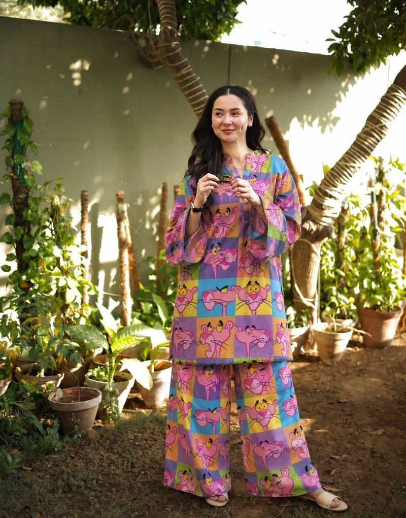 hania-pink-front